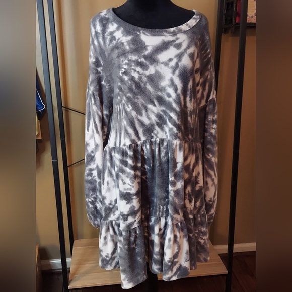 Altar'd State Long Sleeve Babydoll Dress Size M - Picture 7 of 9